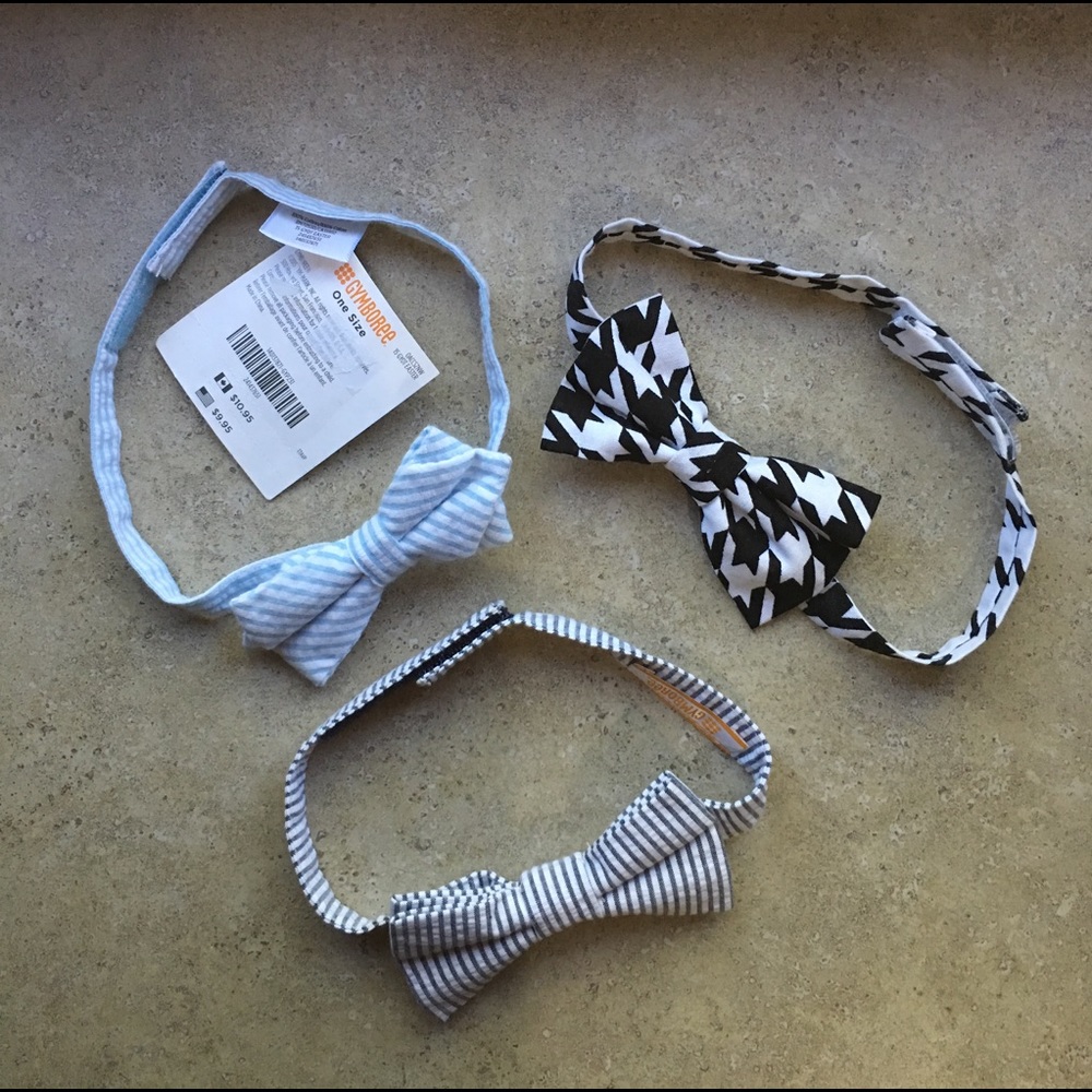 *** SALE *** 3 Toddler Bow ties